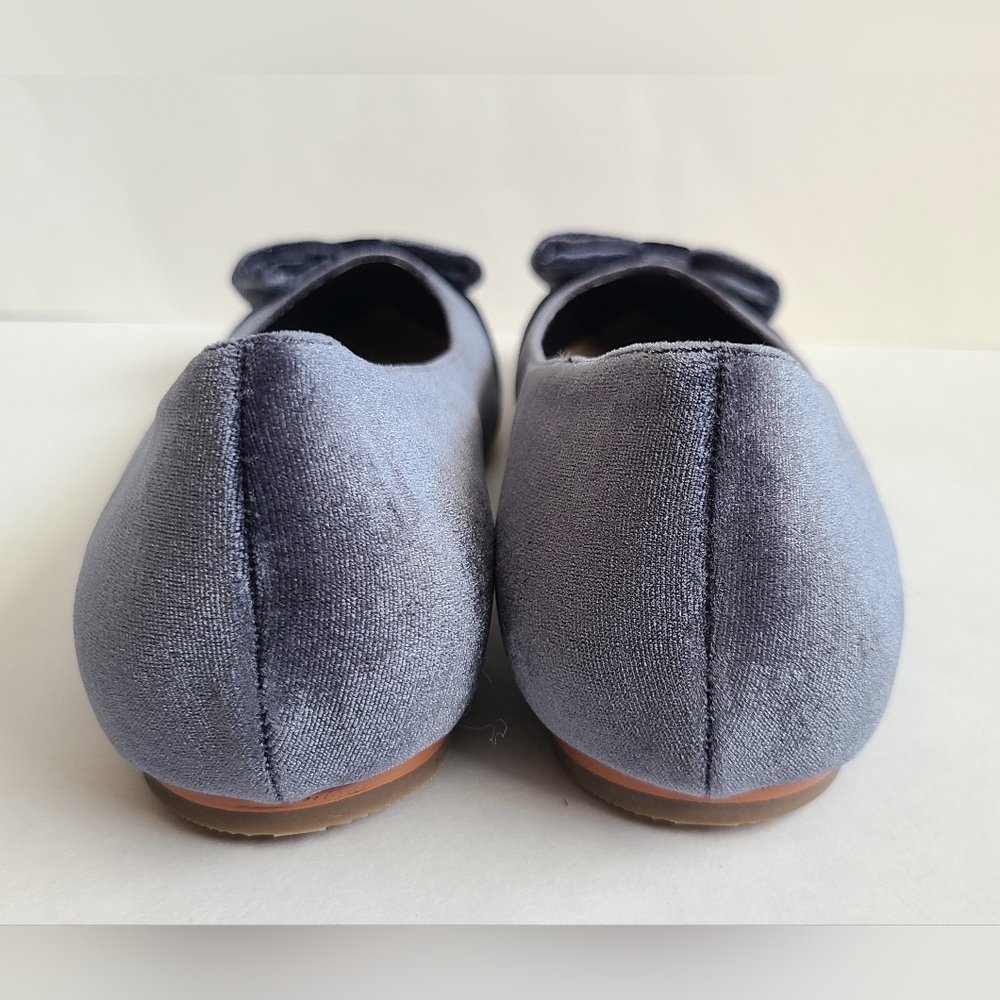 Womens velvet pointed ballet flats w/ bows - Picture 5 of 9